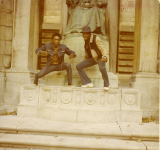 Robert & Frank - NYC 5th Avenue library